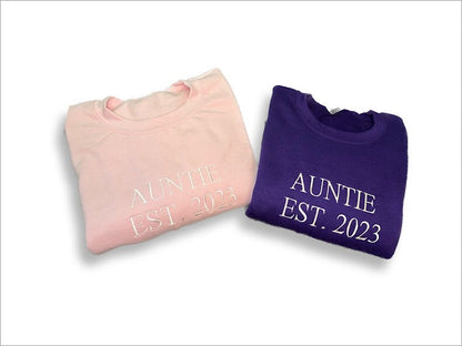 AUNTIE EST. Embroidered Sweatshirt, Personalized Crewneck, Aunt Shirts, Family Sweatshirts, Personalized Gift, Gift For Aunts, Customize