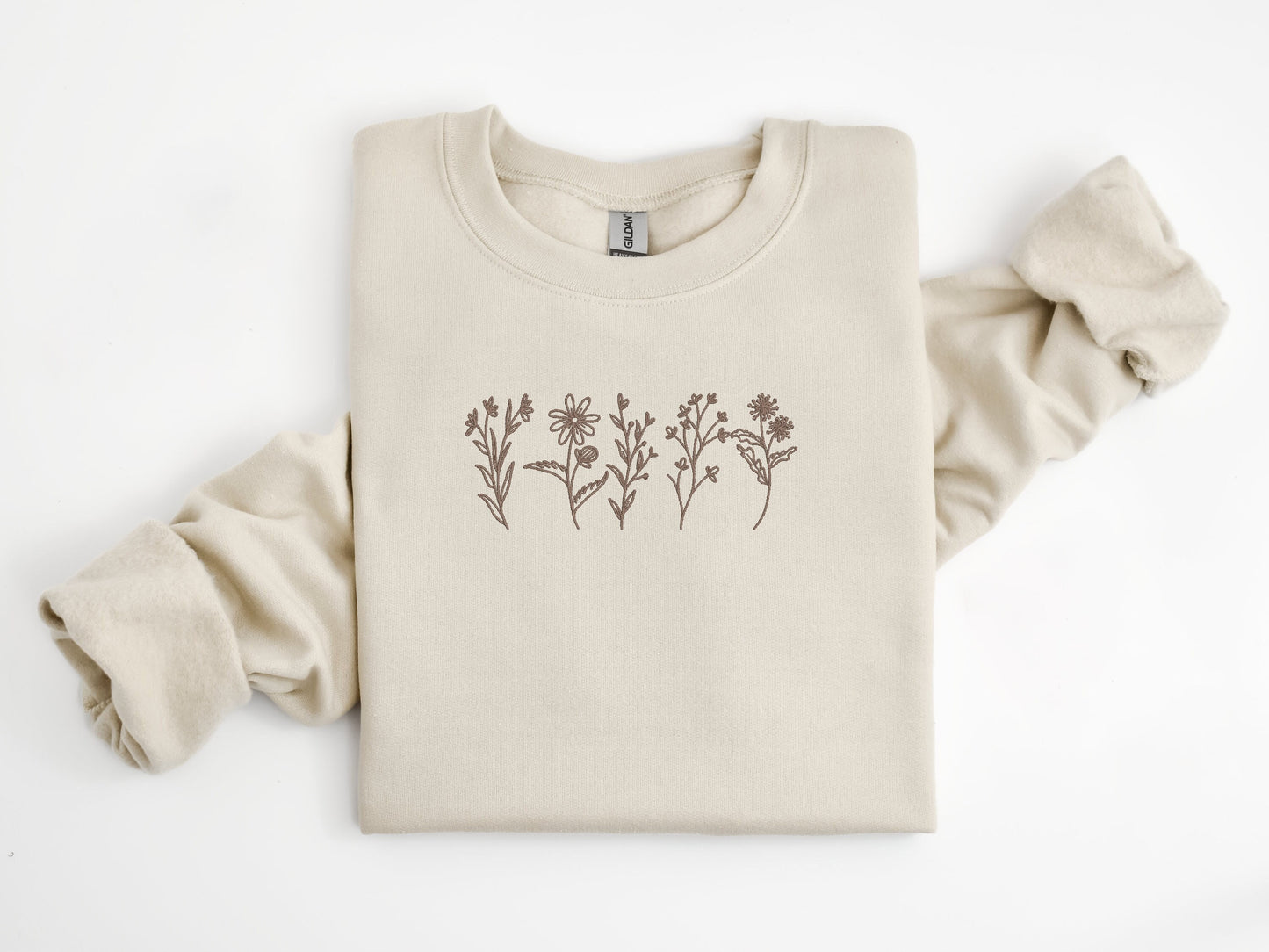 EMBROIDERED Wildflowers Sweatshirt, Flower Crewneck, Floral Sweater, Botanical, Gift for Plant Lovers, Nature Long Sleeve, Nature Lover Gif