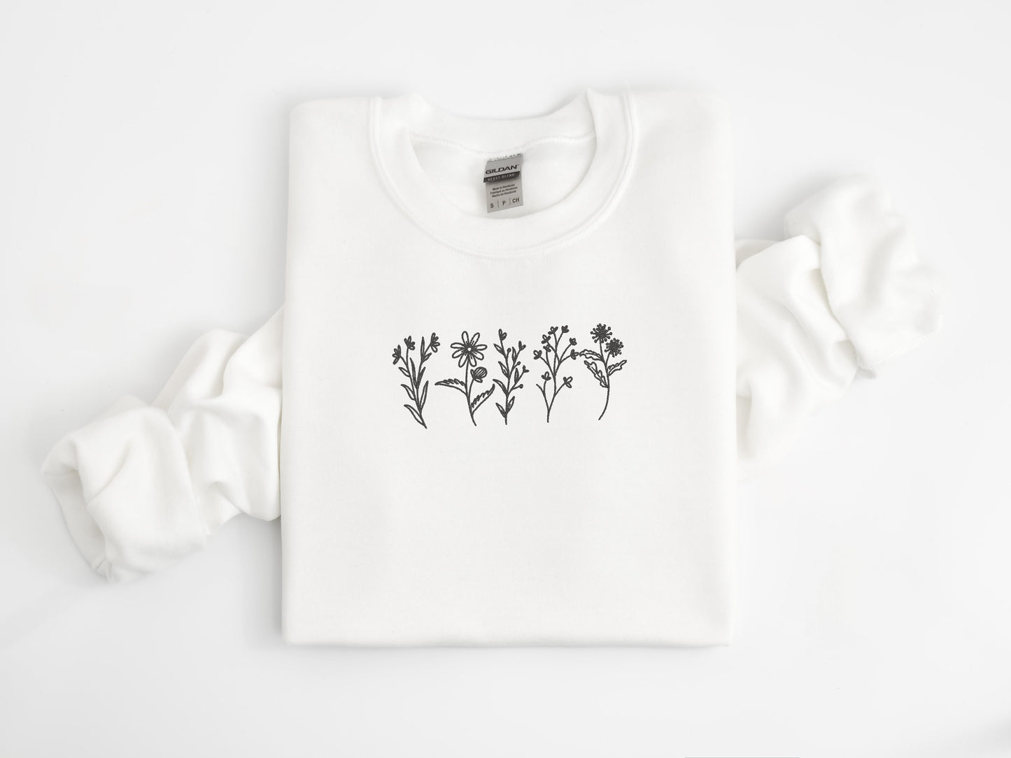 EMBROIDERED Wildflowers Sweatshirt, Flower Crewneck, Floral Sweater, Botanical, Gift for Plant Lovers, Nature Long Sleeve, Nature Lover Gif