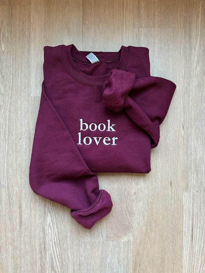 Book Lover - Embroidered Sweatshirt