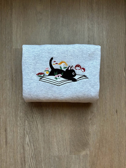 Bookish Cat - Embroidered Sweatshirt