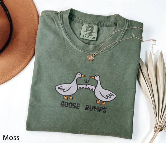 Comfort Colors Goose Bumps T-Shirt, Funny Shirt, Goose Outfits, Goose Fist Bump, Goose Band, Silly Goose Sweatshirt, Goose T-Shirt, Animals