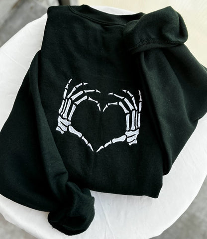 Embroidered Sweatshirt Skeleton Hand Heart, Halloween Sweatshirt, Fall Sweatshirt, Retro Halloween, Spooky Season Shirt, Stay Spooky, Gift