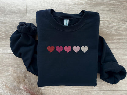 EMBROIDERED Valentines Day Sweatshirt, Retro Heart Sweatshirt, Teacher Valentines Shirt, Mom Heart Shirt, XOXO, Cute Comfy Sweater Aesthetic